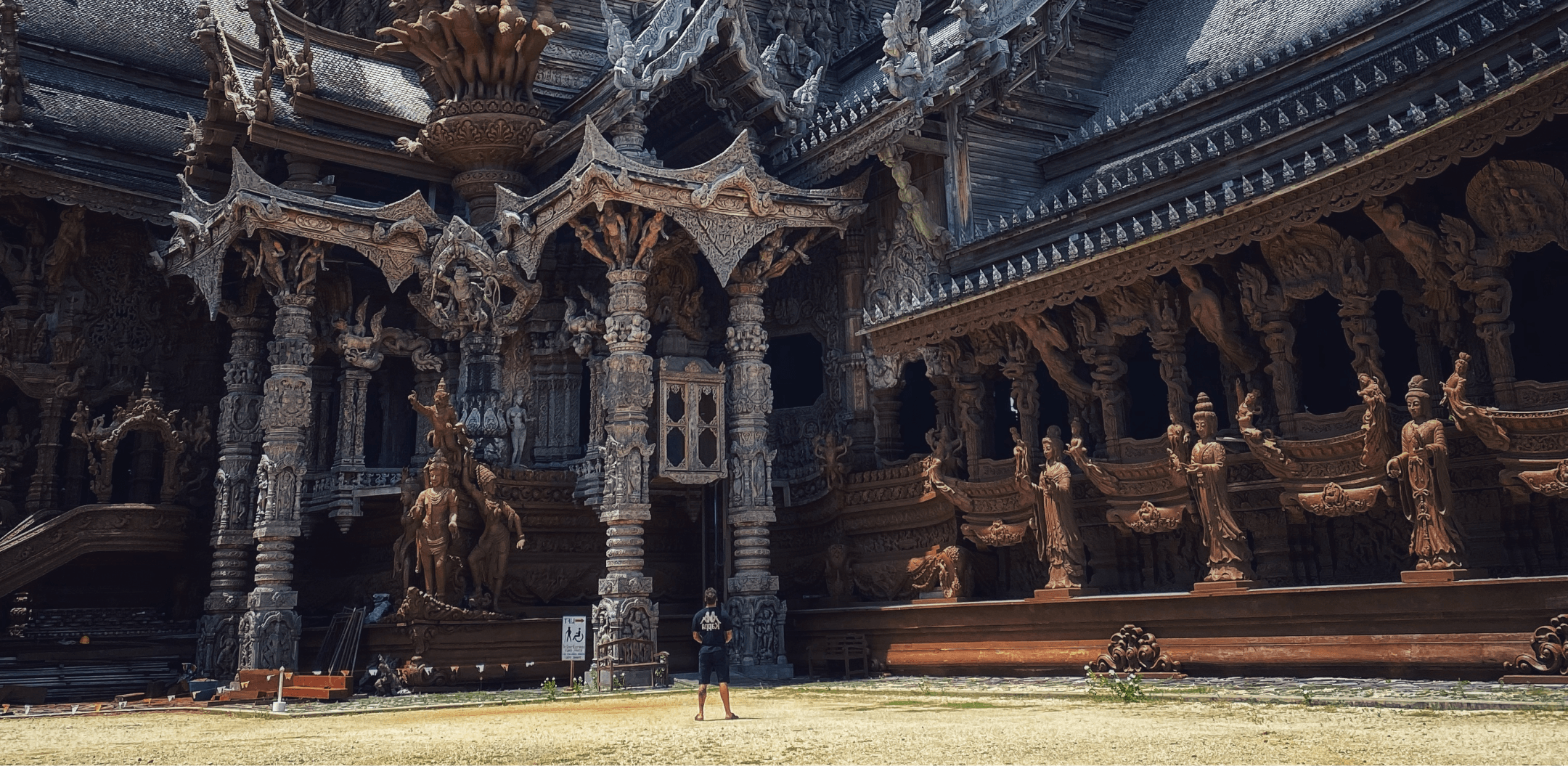 Verborgene Schätze finden mit SpotPin Gemeinsam lokale Schätze mit SpotPin entdecken