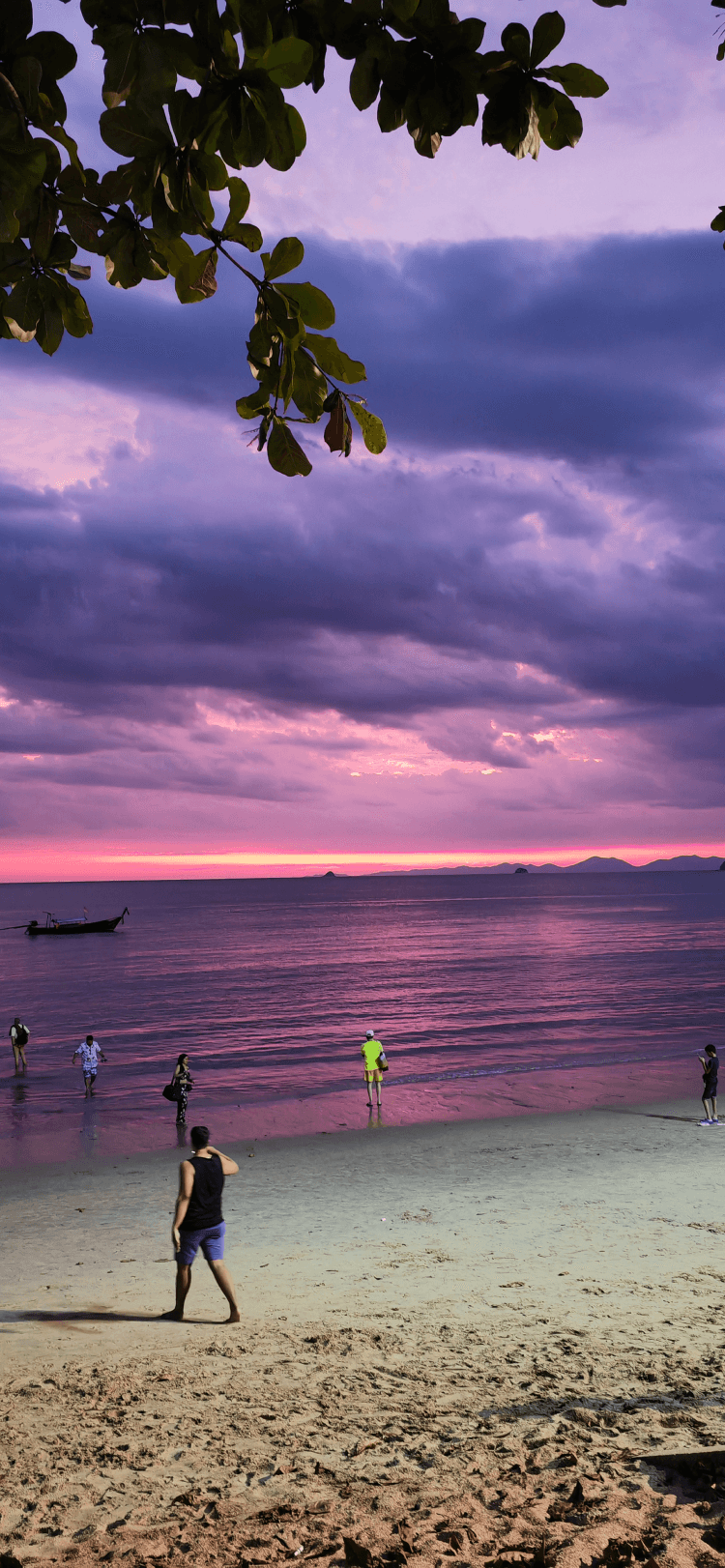 Lerne SpotPin näher kennen Das Team von SpotPin – Engagiert für Entdeckungen